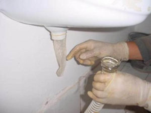 emergency plumbing service karrabin